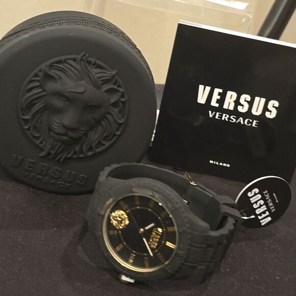 Versace Versus Versace Tokyo Silicone Lion Collection Watch - Picture 7 of 9